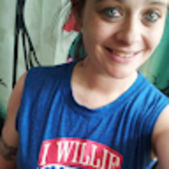 Meet your Posher, Meredith - Picture 1 of 1